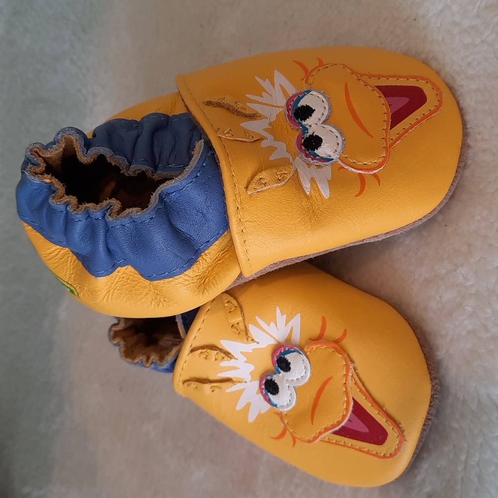 Robeez Soft Sole Baby Shoes Leather Licensed Sesame Street Big Bird Adorable NIB